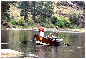 Drift boat fishing on the Green River